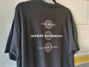 TUCKED 3 WHEEL T-SHIRT - The Drivers HQ