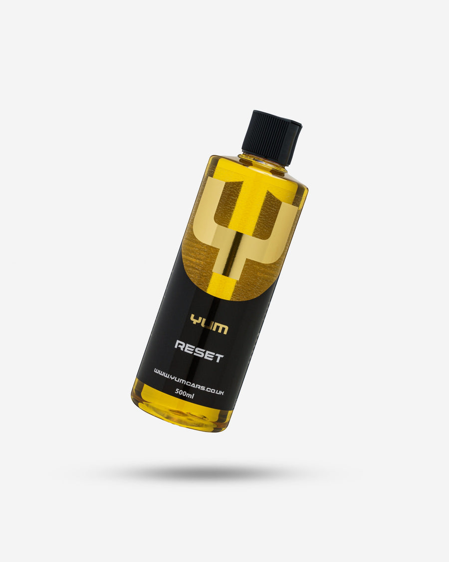 Yum Reset 3-in-1 Acidic Shampoo