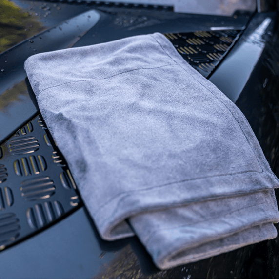 FibreKing Pure Oasis 900 GSM Drying Towel - The Drivers HQ