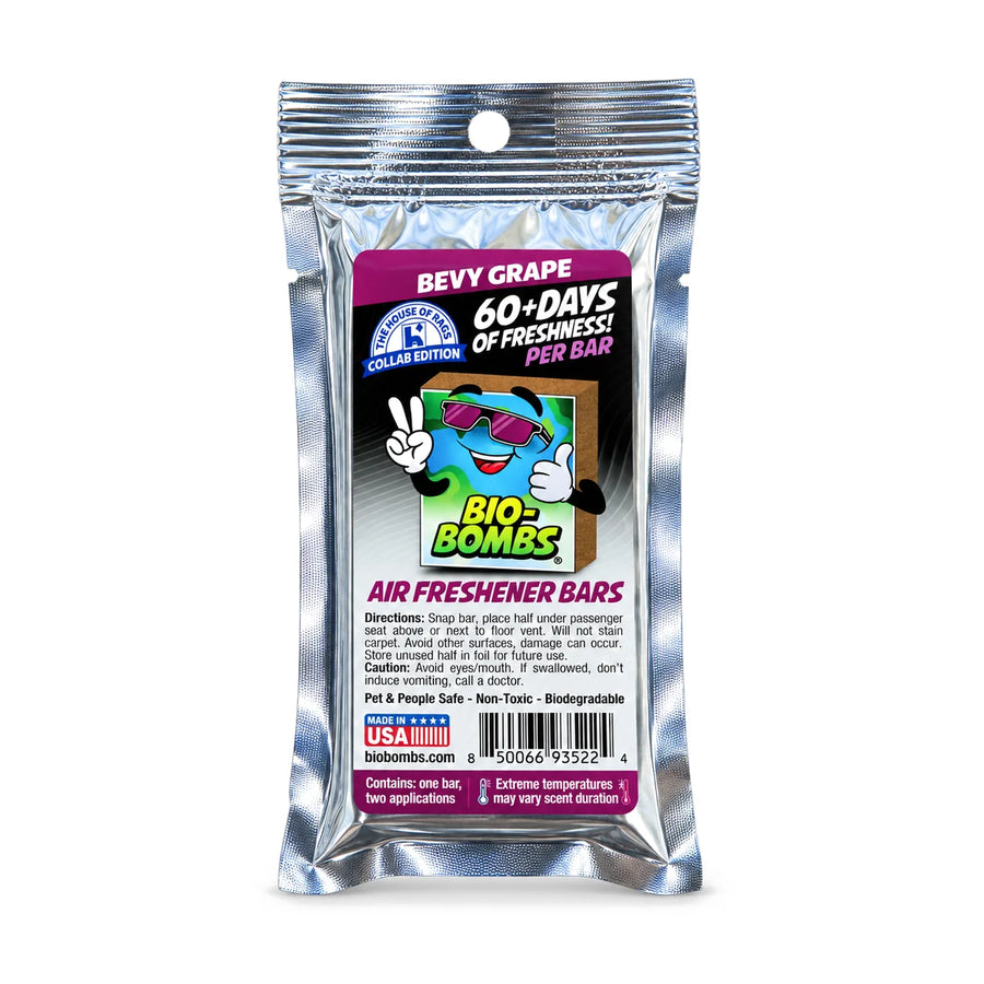 Bio-Bombs Bio-Fresh Bar, Bevy Grape, in its foil pouch, product photo on white