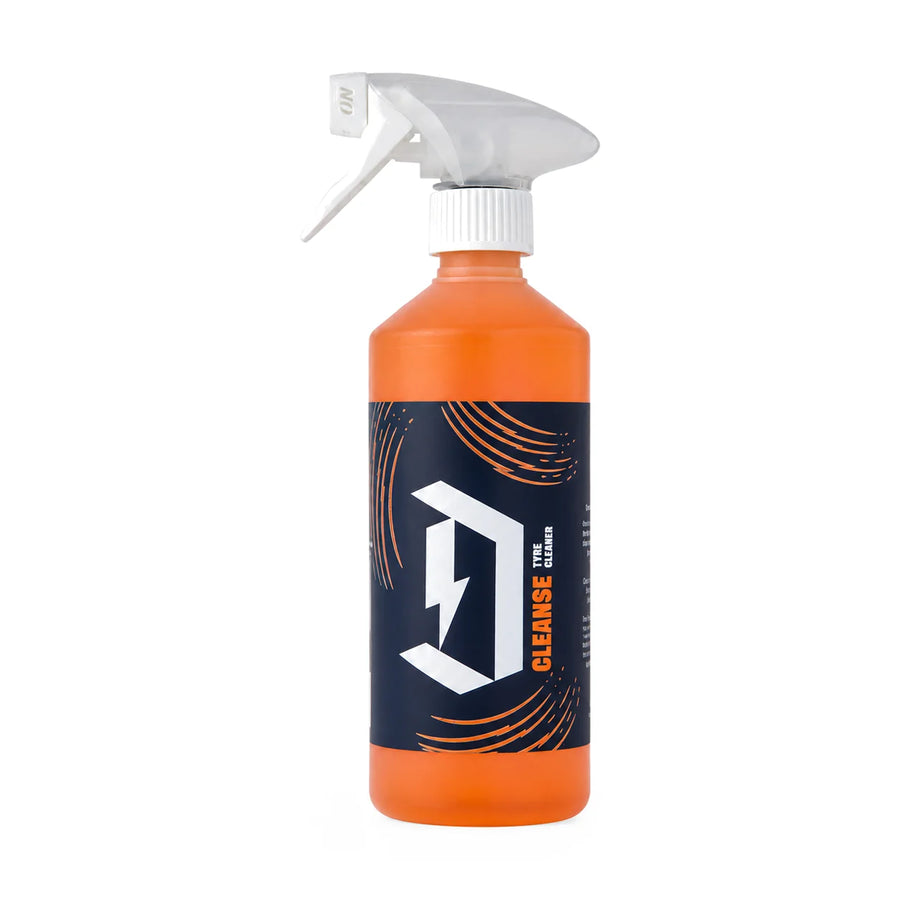 Duel Cleanse Tyre Cleaner 500ml, product photo on white