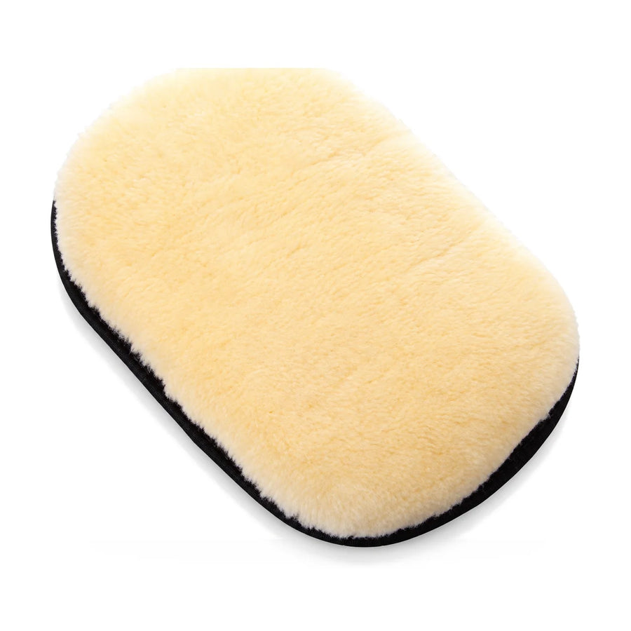 SGCB Wool Wash Mitt White, product photo on white