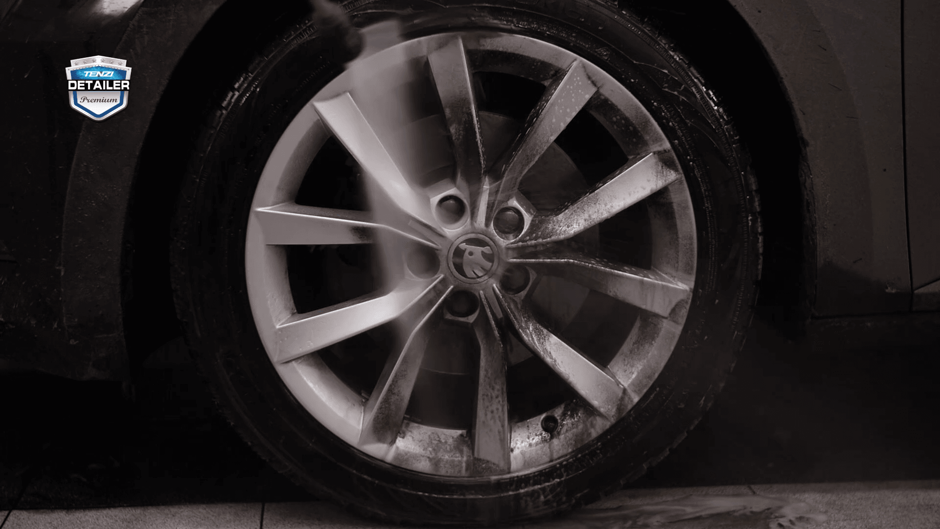 TENZI CLEAN RIM (LIQUID) WHEEL CLEANER - The Drivers HQ