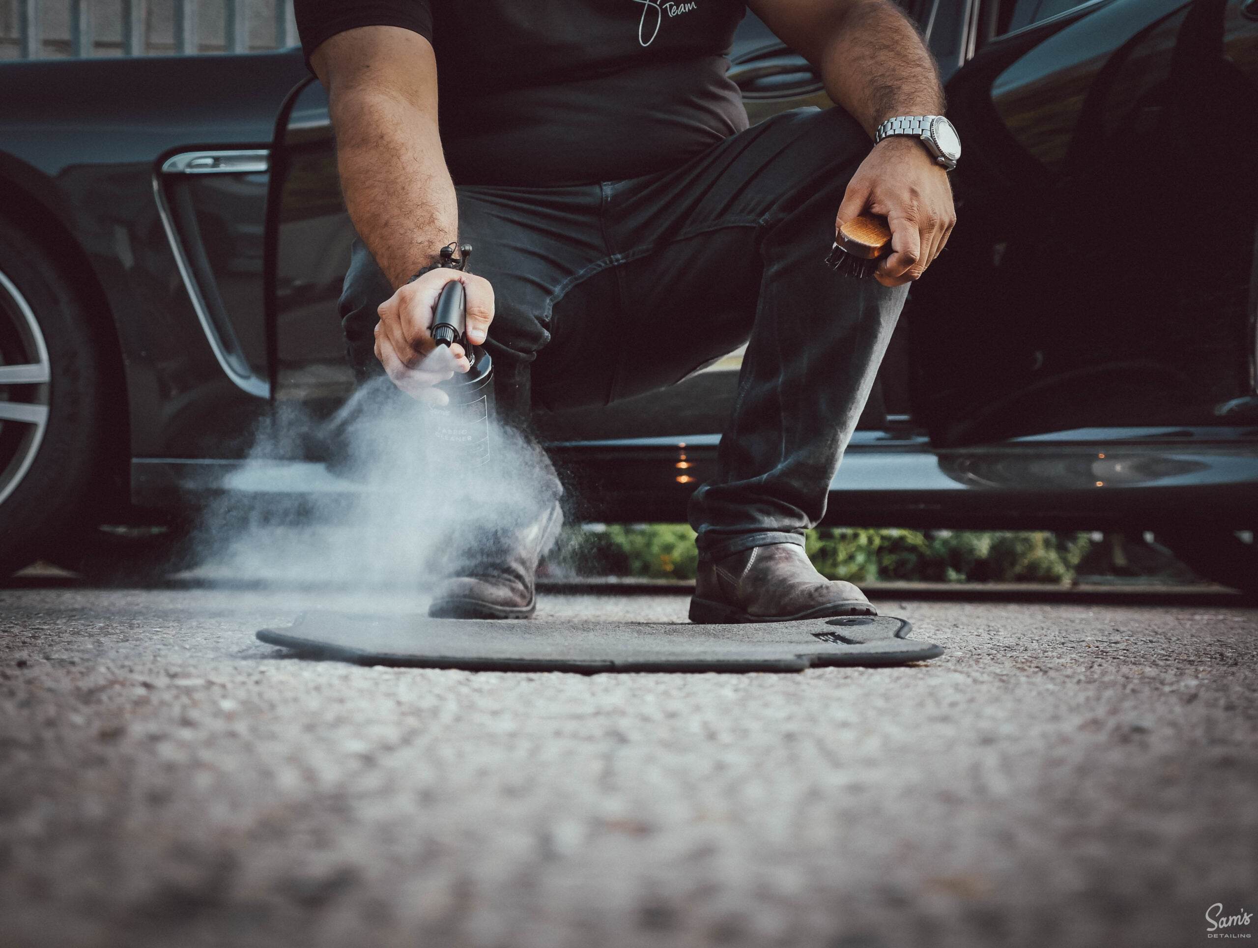 Sams Detailing Fabric Cleaner 500ml - The Drivers HQ