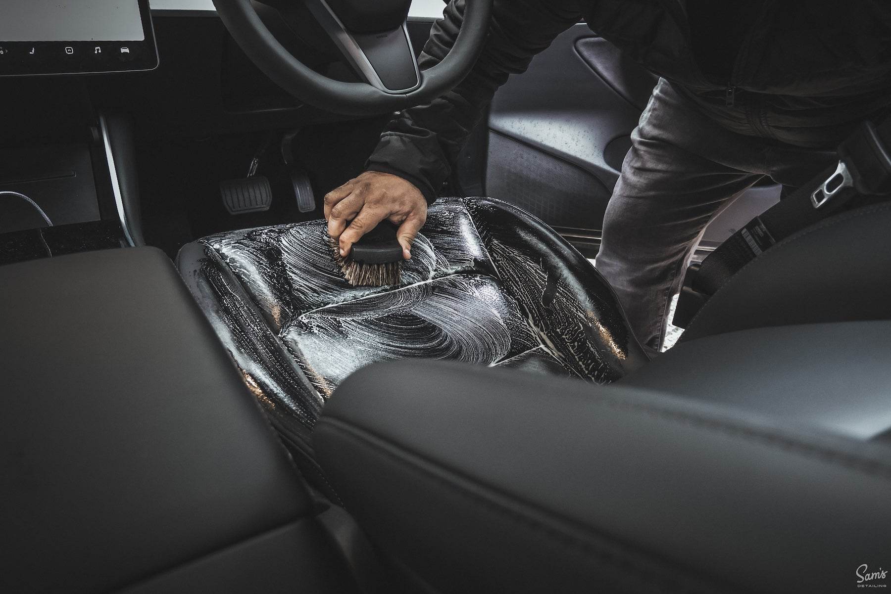 SAMS DETAILING LEATHER BRUSH - The Drivers HQ