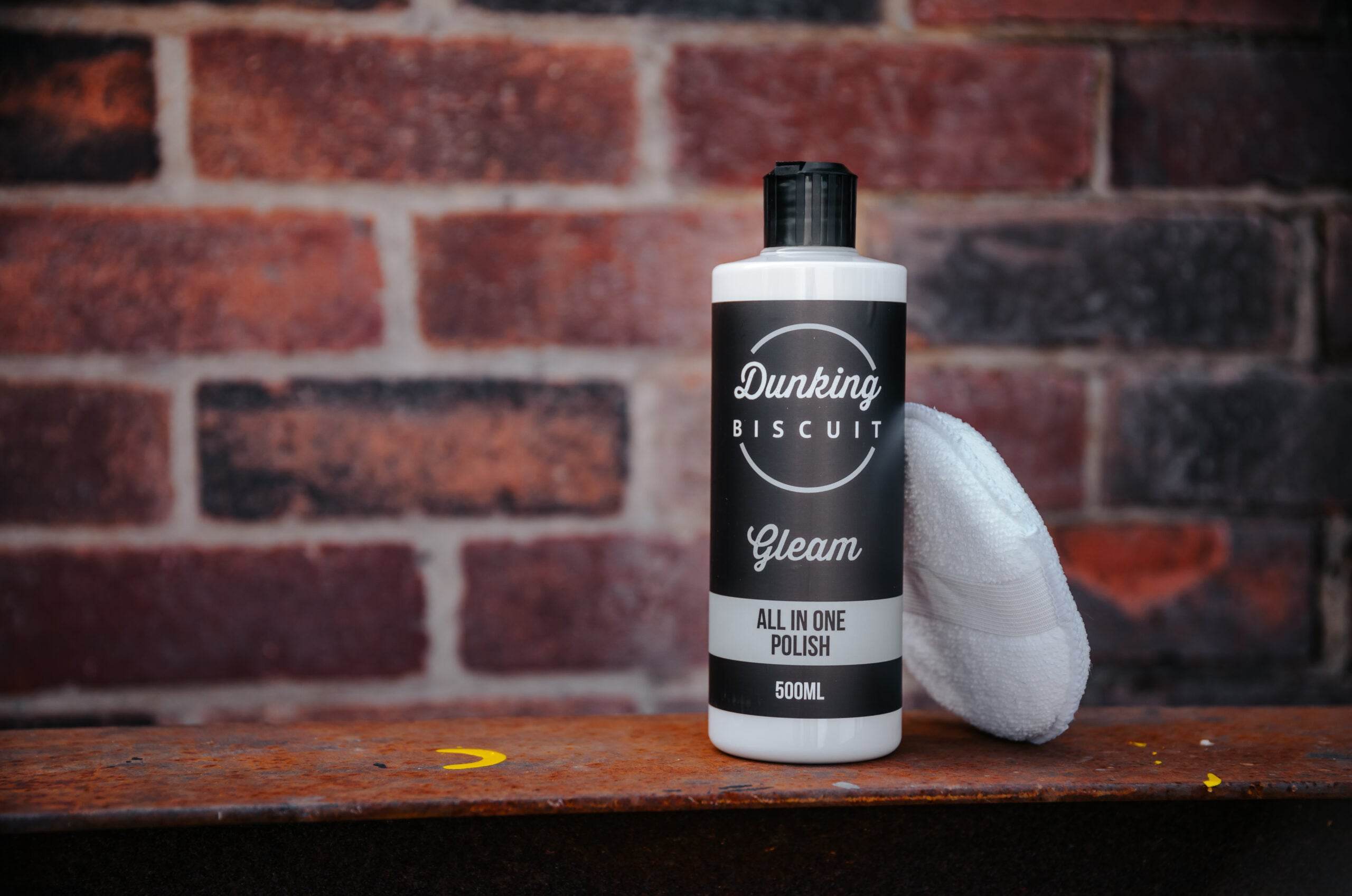 DUNKING BISCUIT GLEAM ALL IN ONE POLISH - The Drivers HQ