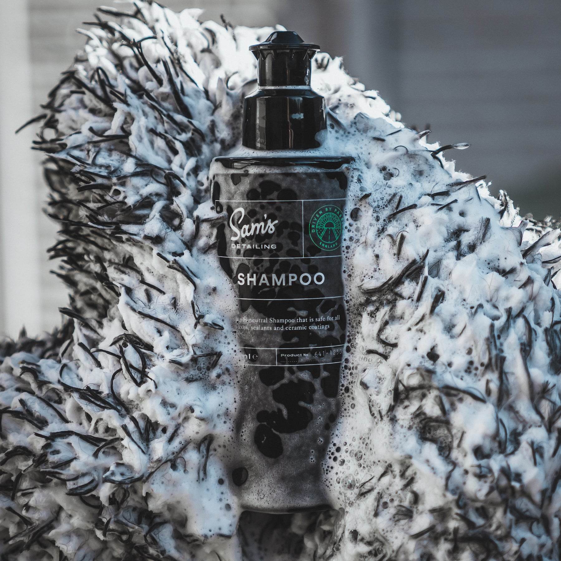 SAMS DETAILING MICROFIBRE WASH MITT - The Drivers HQ