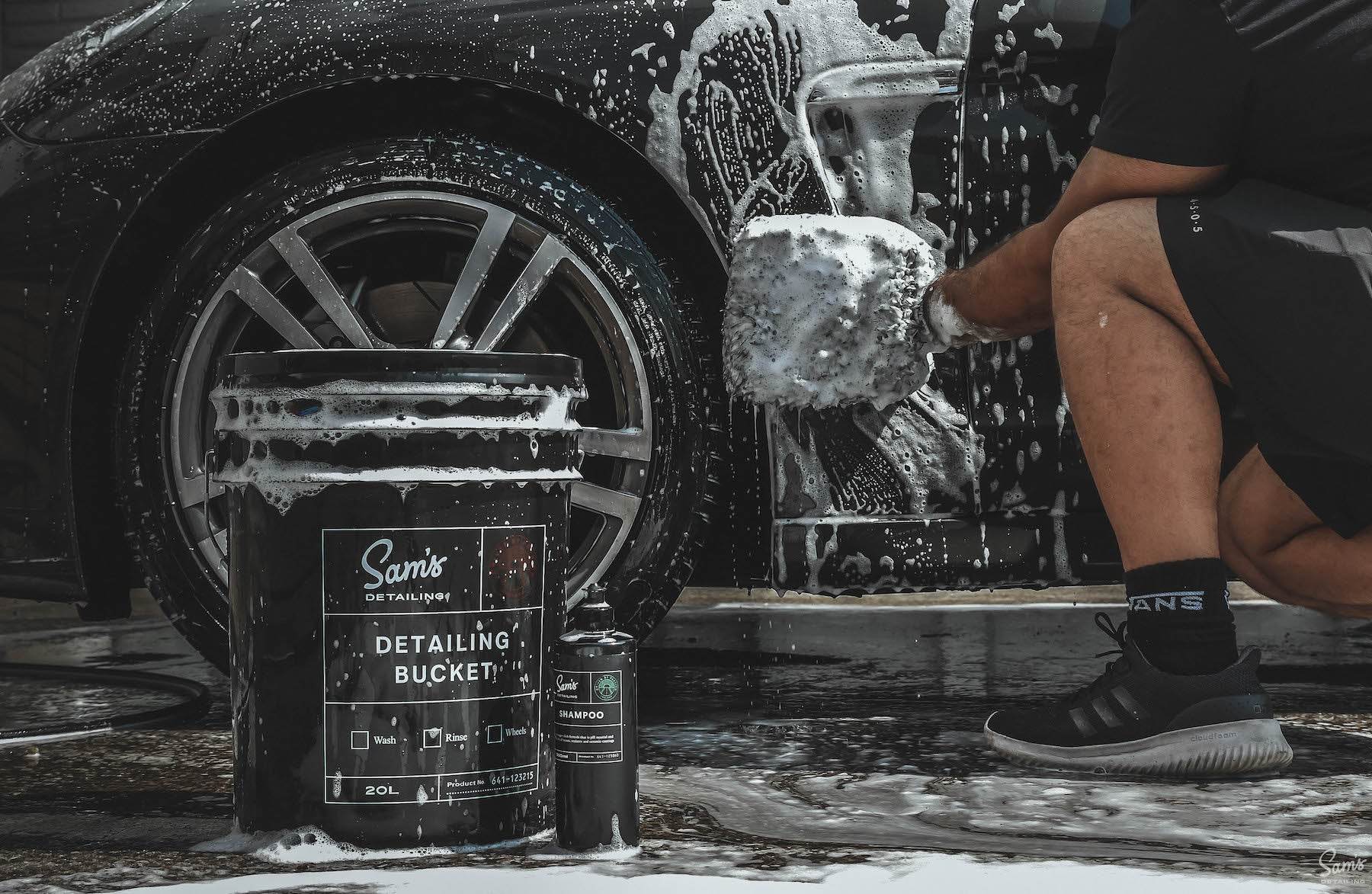 SAMS DETAILING MICROFIBRE WASH MITT - The Drivers HQ