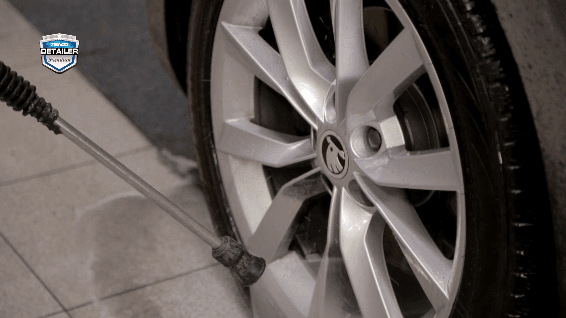 TENZI CLEAN RIM (LIQUID) WHEEL CLEANER - The Drivers HQ